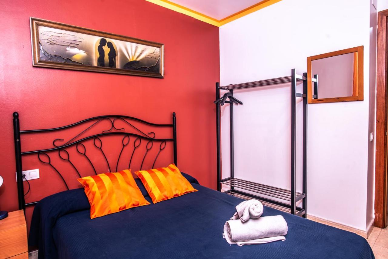 Apartaments Yaco Lloret de Mar Exteriör bild
