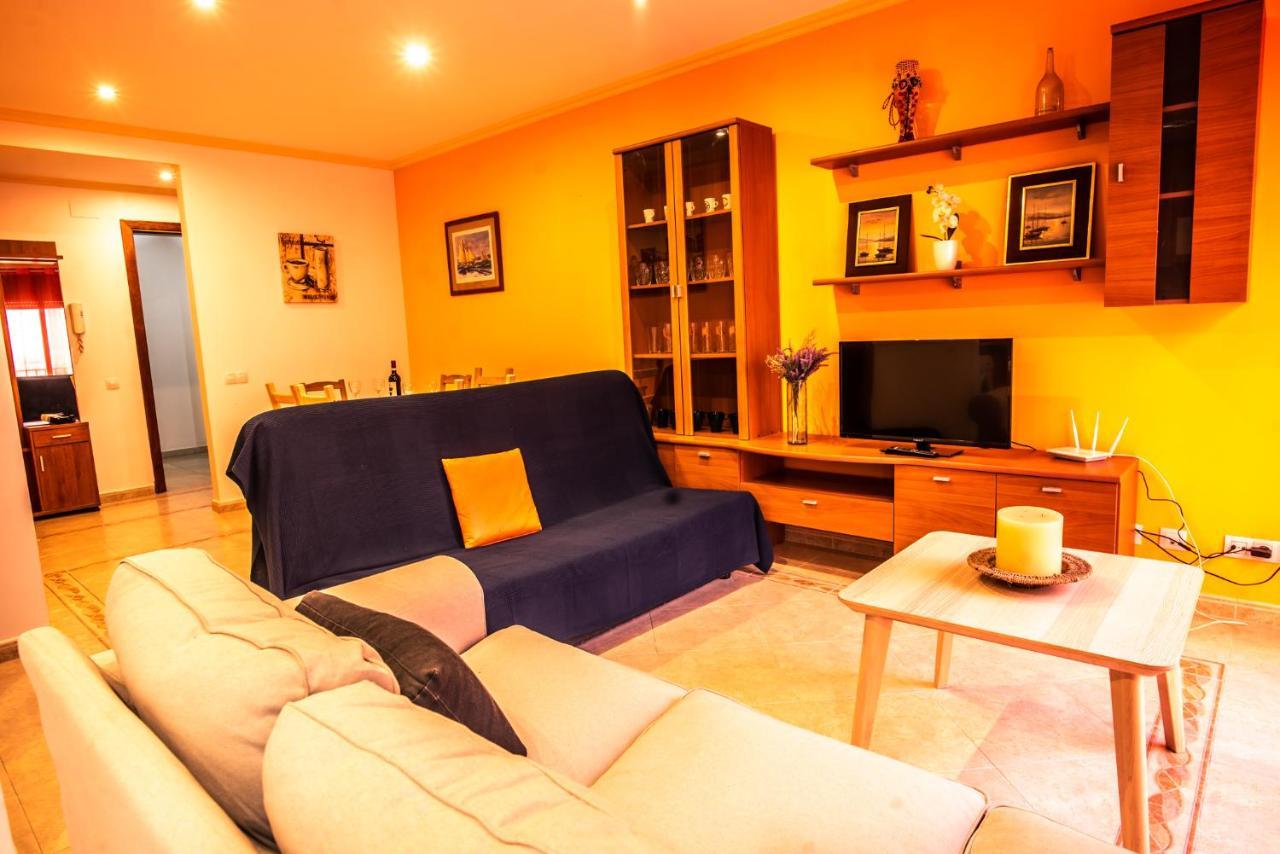 Apartaments Yaco Lloret de Mar Exteriör bild
