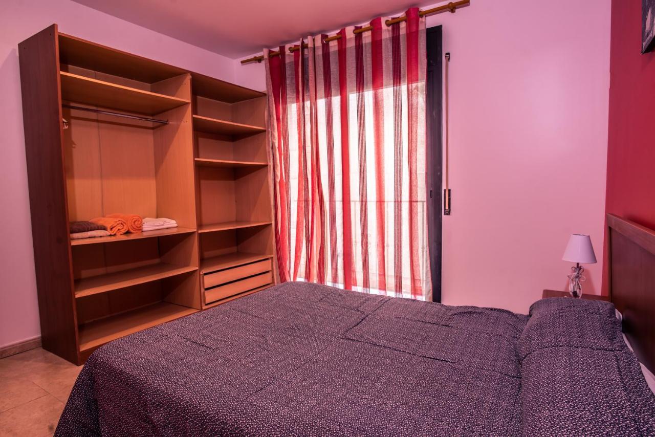 Apartaments Yaco Lloret de Mar Exteriör bild