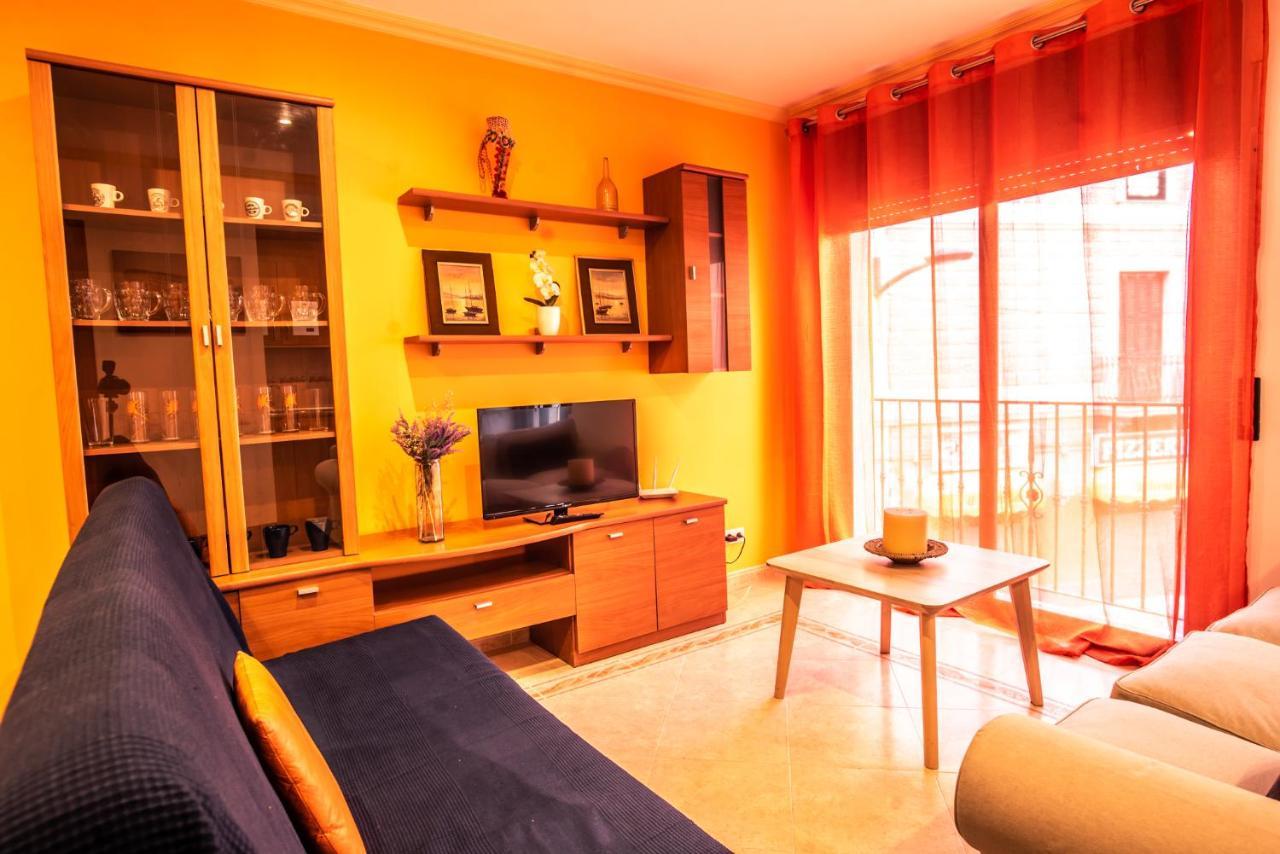 Apartaments Yaco Lloret de Mar Exteriör bild