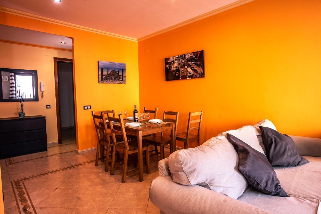 Apartaments Yaco Lloret de Mar Exteriör bild