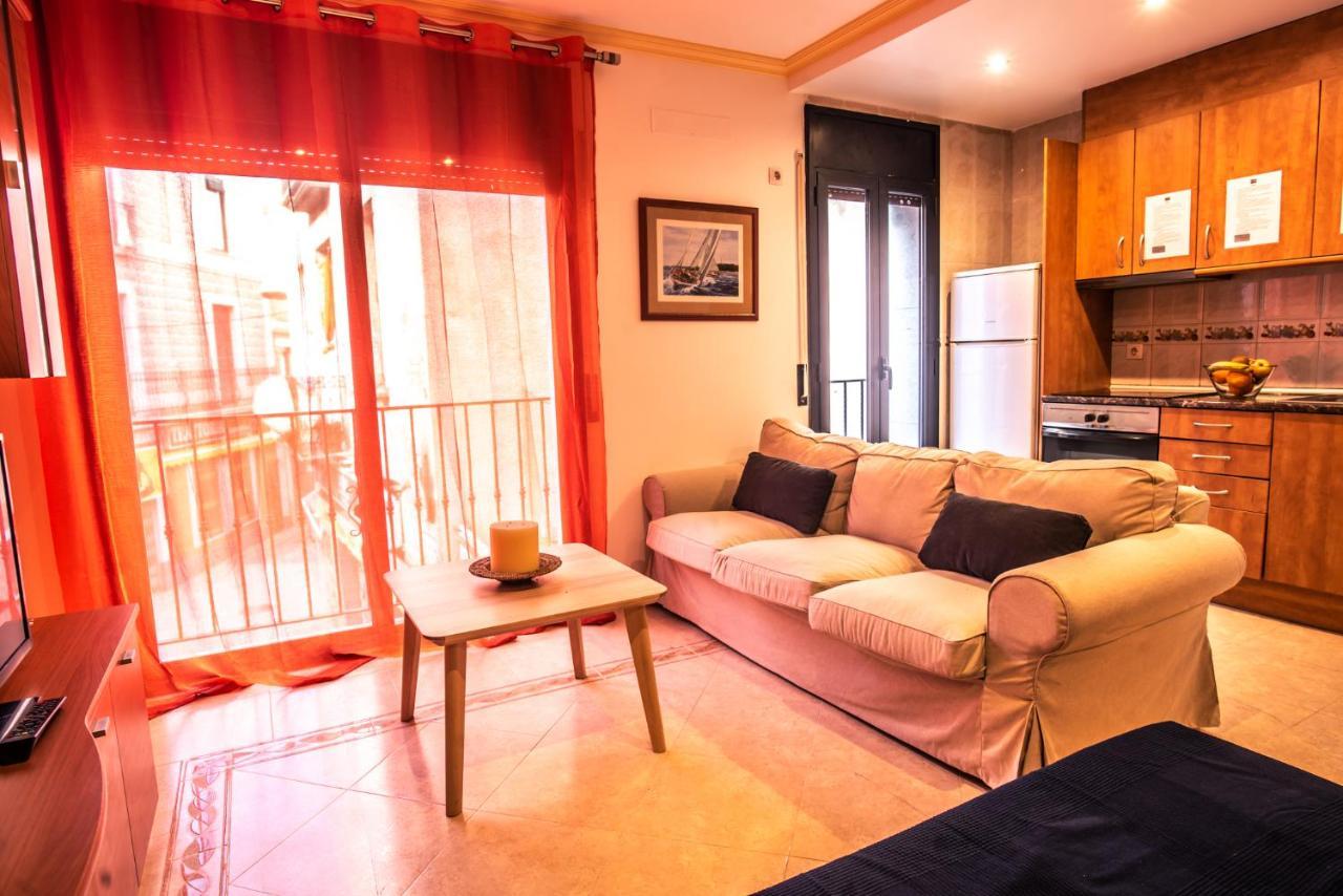 Apartaments Yaco Lloret de Mar Exteriör bild